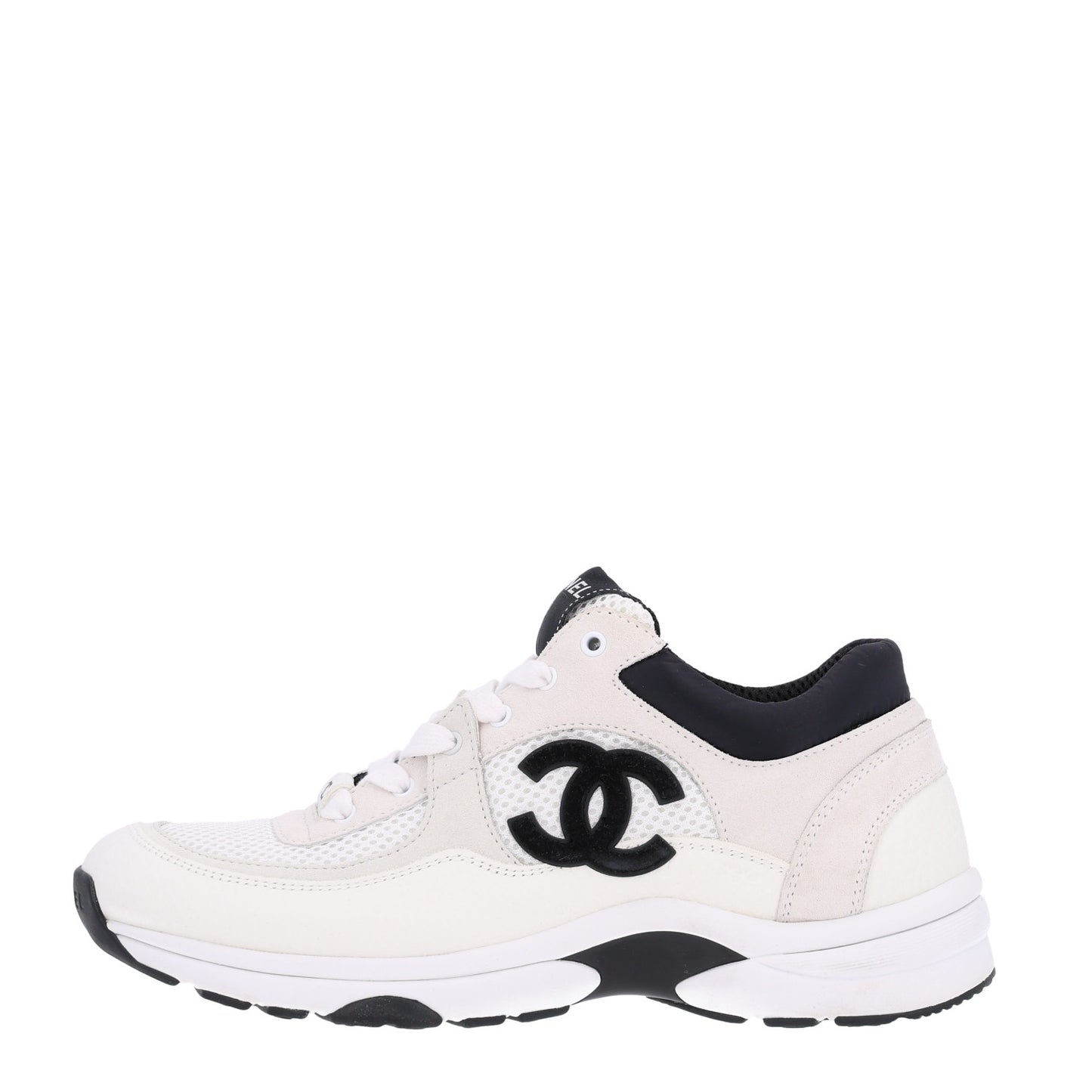 Mesh Suede Calfskin Grained Calfskin Womens CC Sneakers 38 White Black