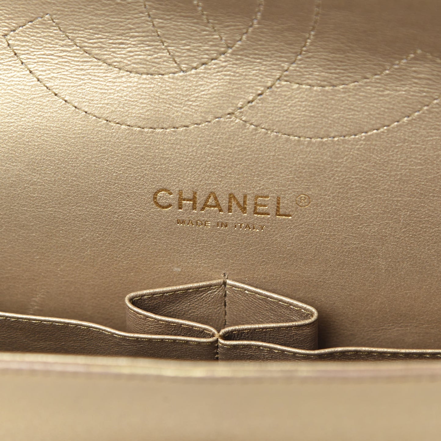 Metallic Lambskin Quilted Jumbo Double Flap Gold