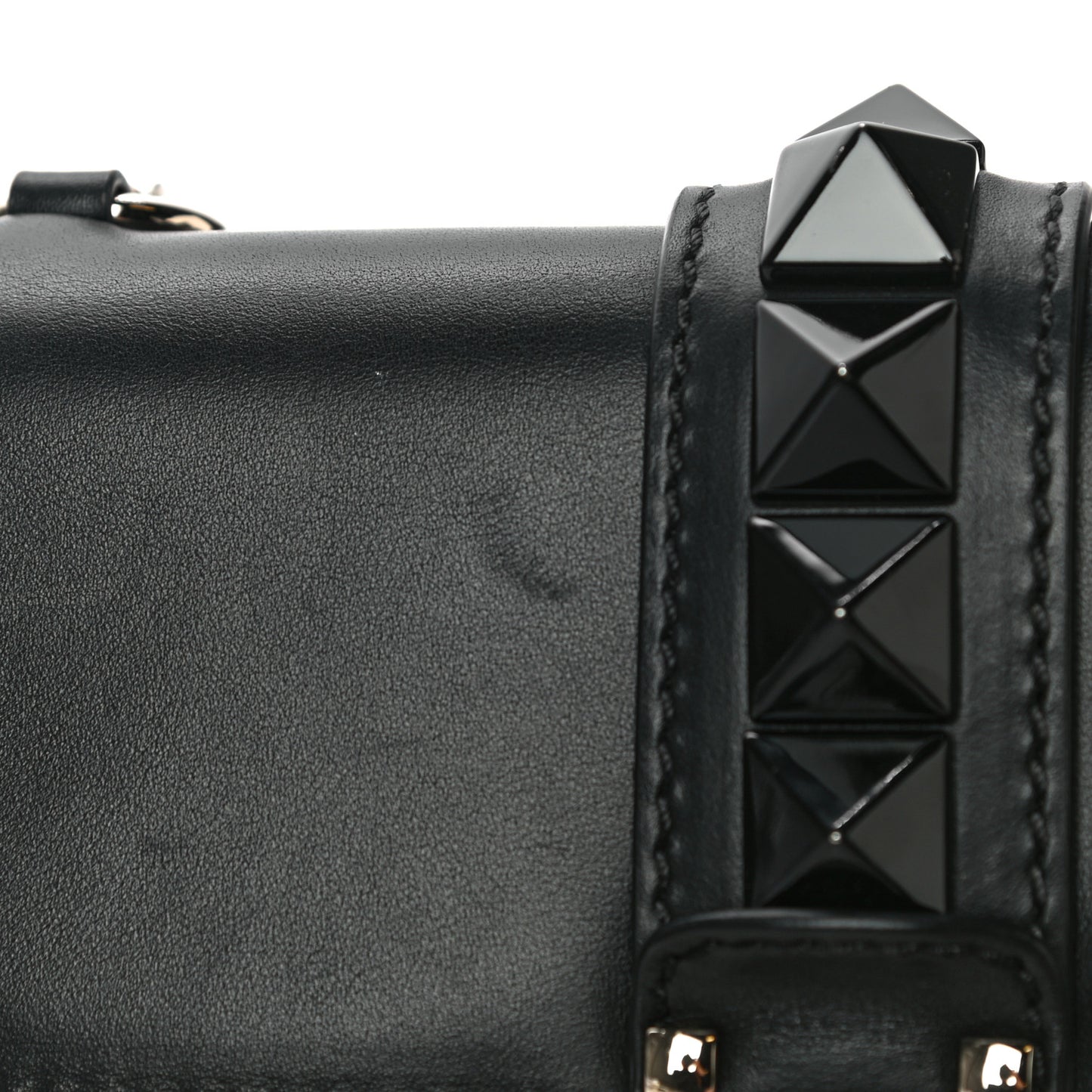 Vitello Small Glam Lock Rockstud Flap Black Light Ivory
