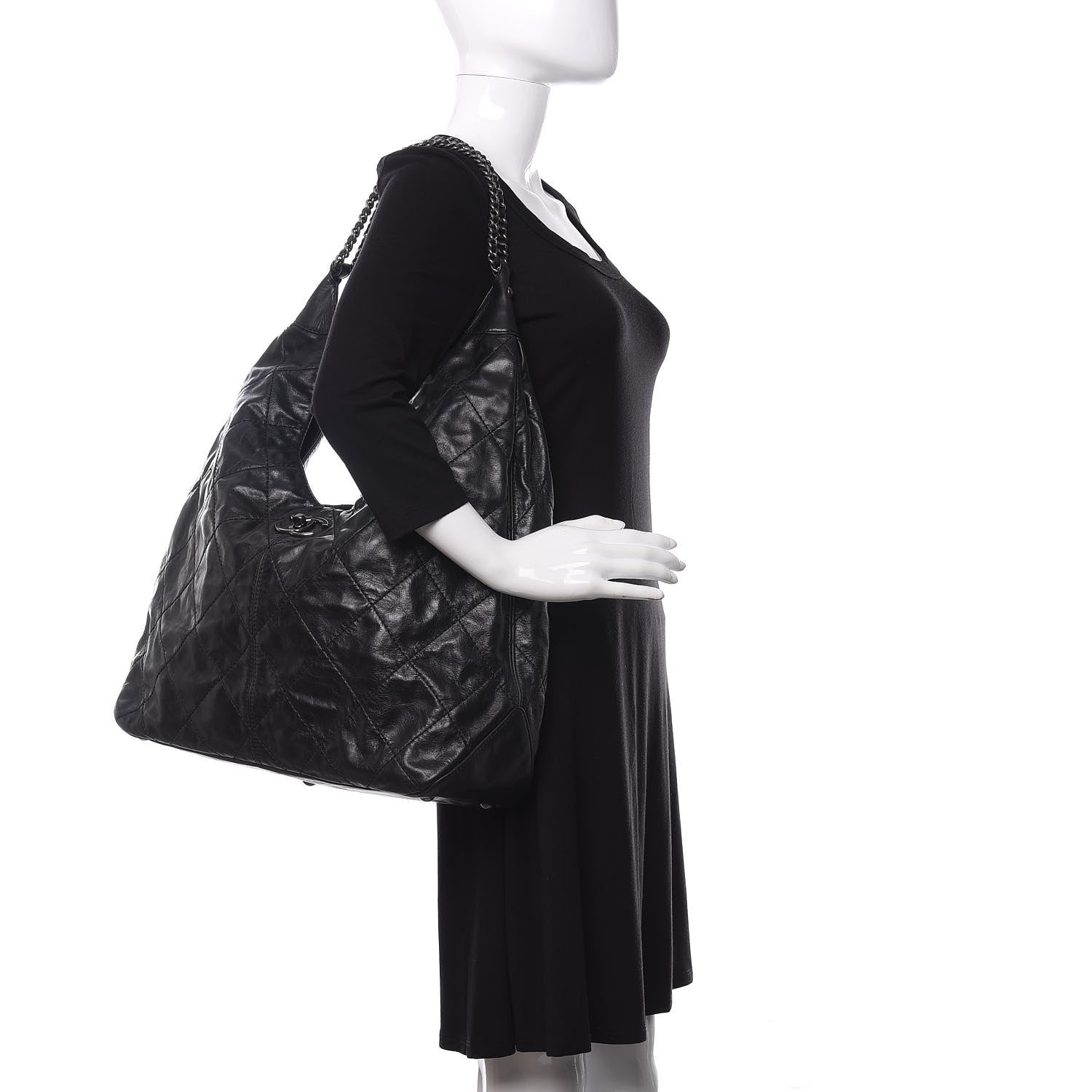 Chanel Aged Calfskin Quilted Coco Supple Hobo Black 2 of 10