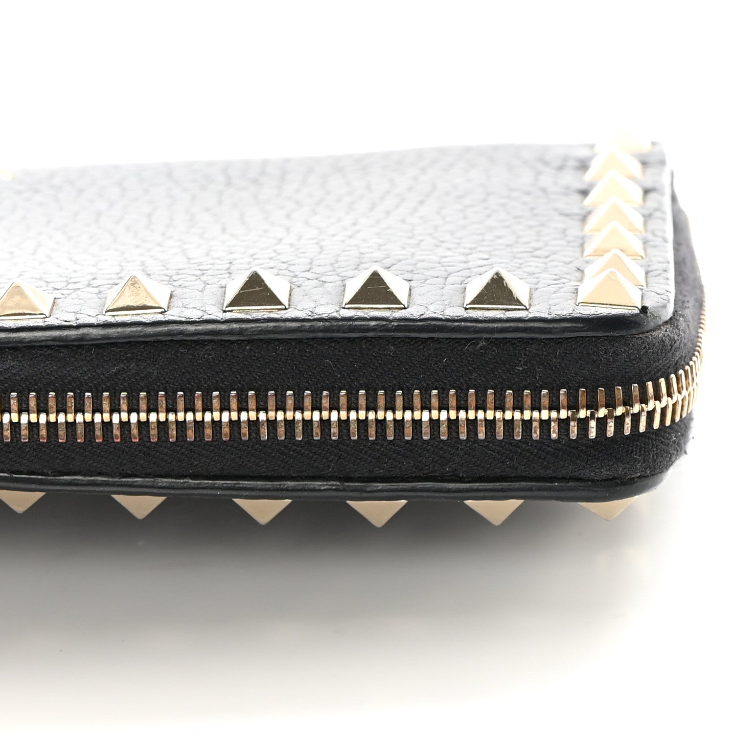 Valentino Garavani Calfskin Rockstud Zip Around Wallet Black 13 of 13