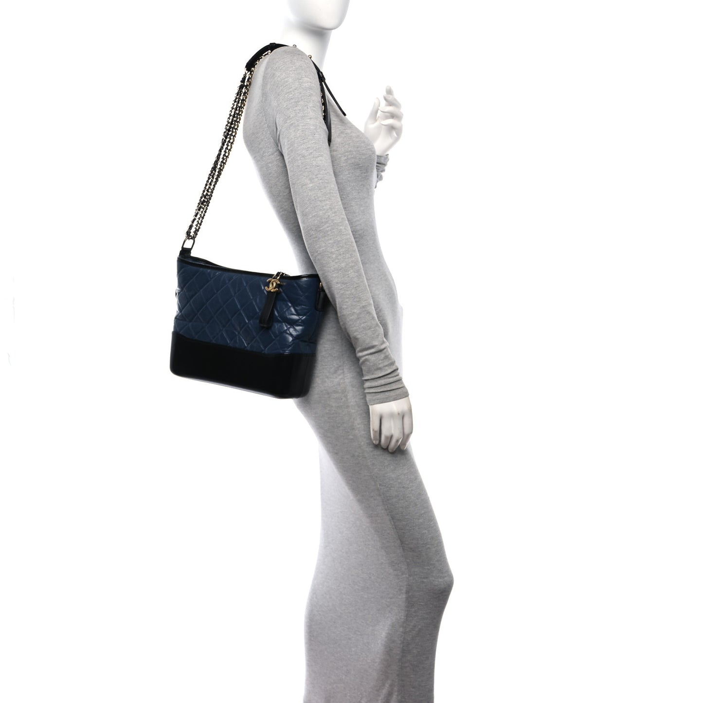 Aged Calfskin Quilted Medium Gabrielle Hobo Navy Black