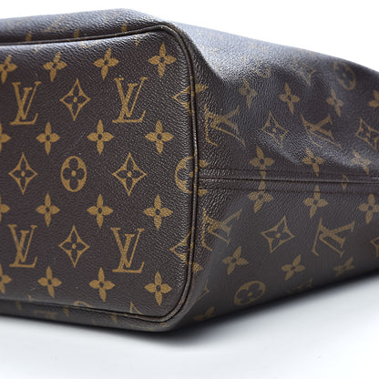 Louis Vuitton Monogram Neverfull MM 11 of 12