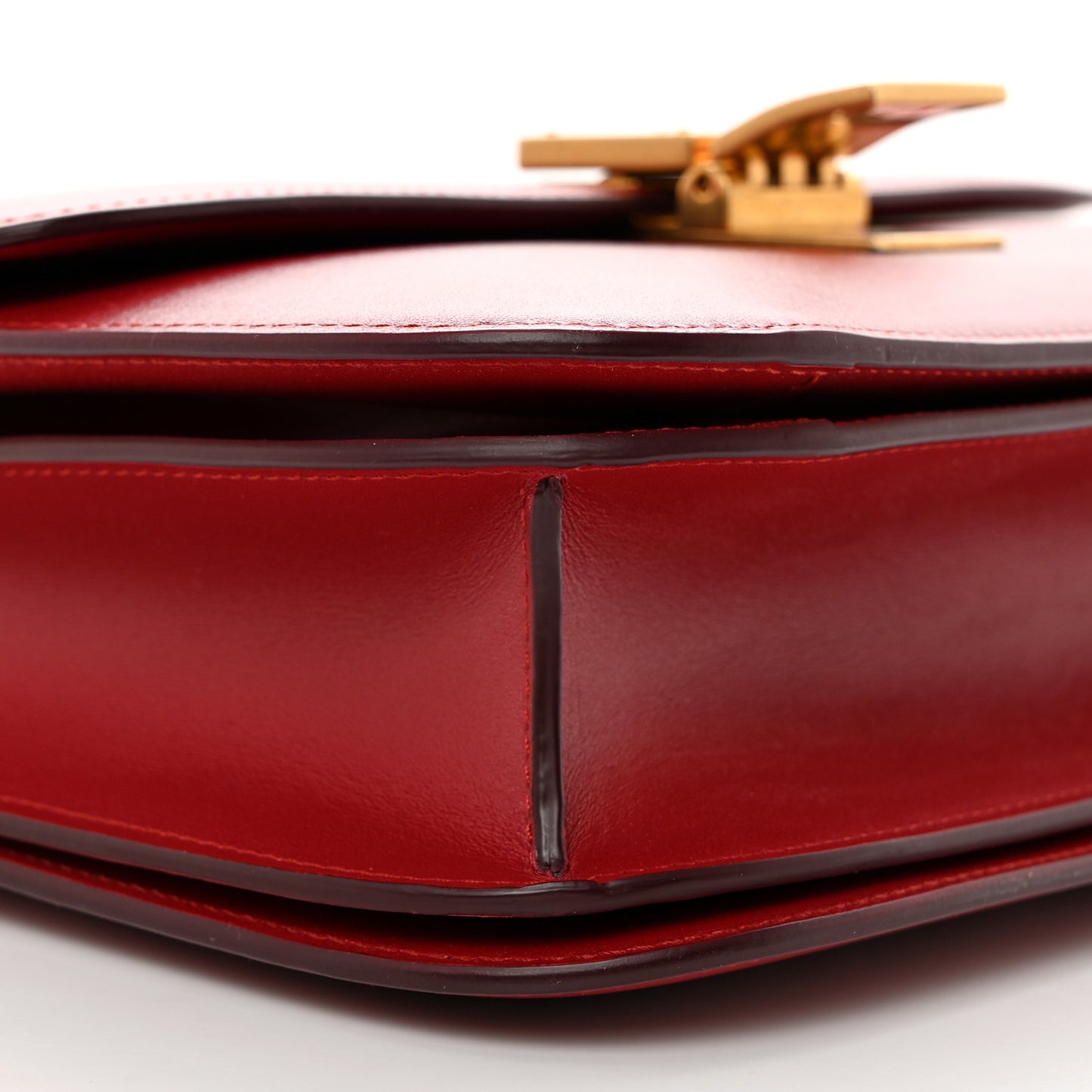 Box Calfskin Medium Classic Box Flap Bag Red