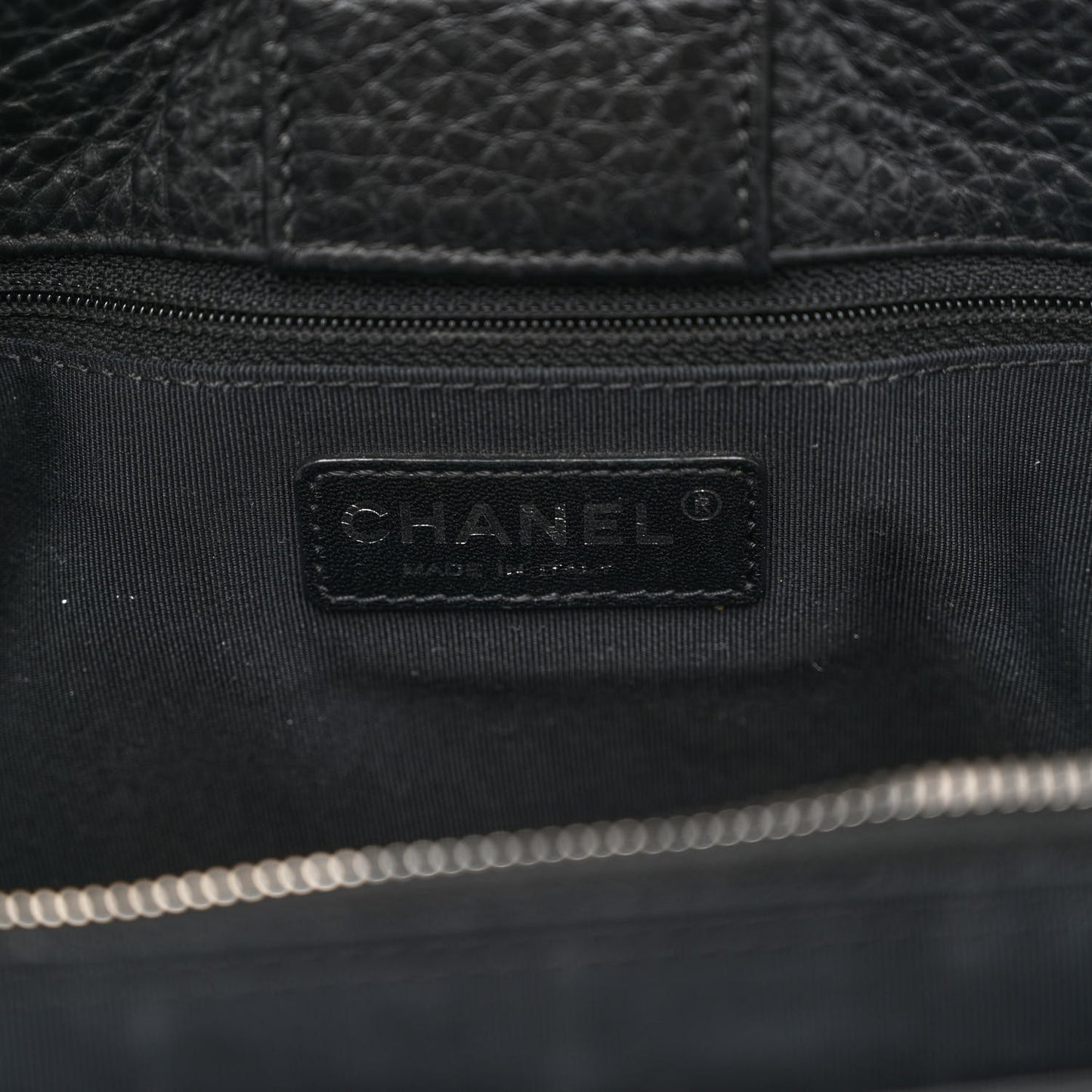 Deerskin Cerf Executive Shopper Tote Black