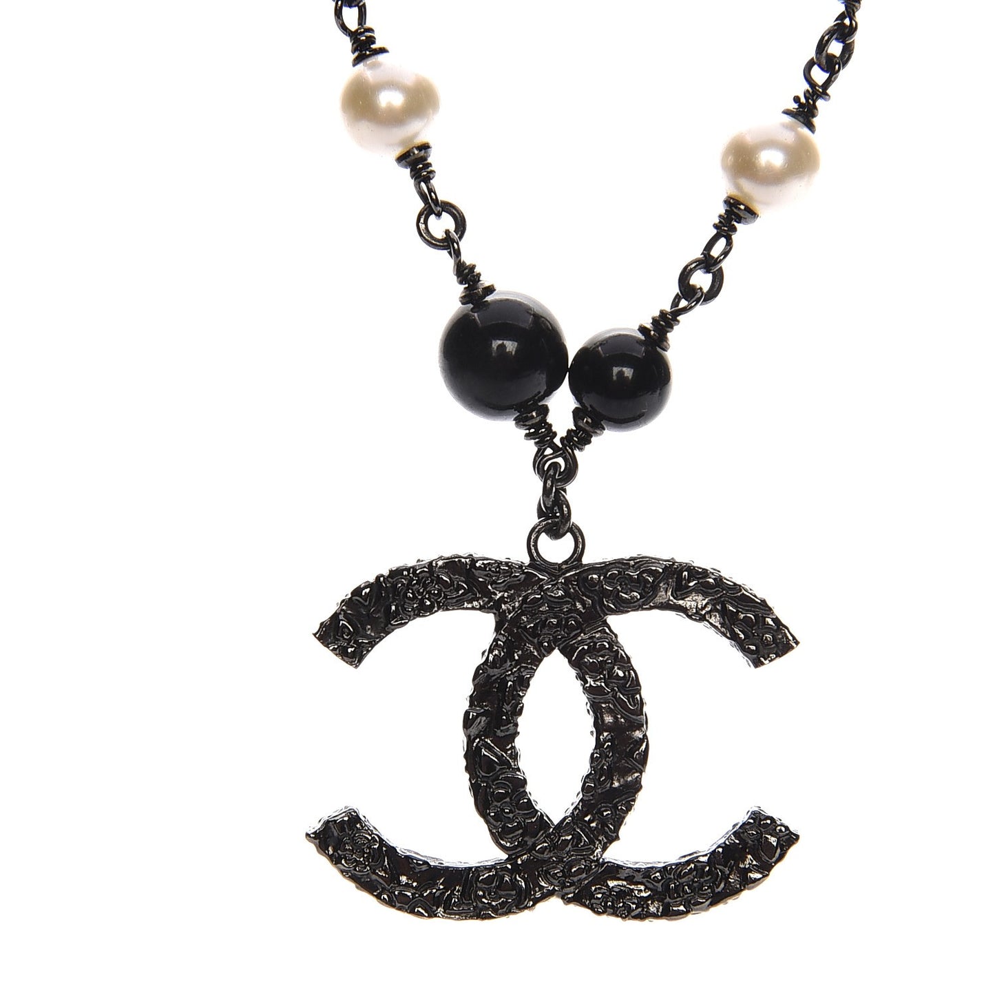 Ruthenium Pearl Beaded CC Short Necklace Black