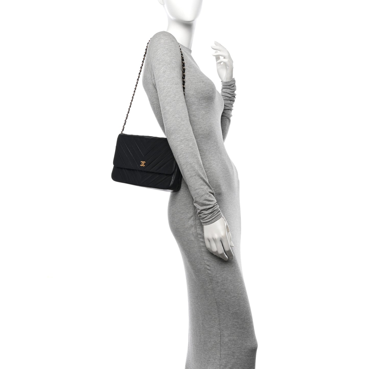 Lambskin Chevron Quilted Small Single Flap Black