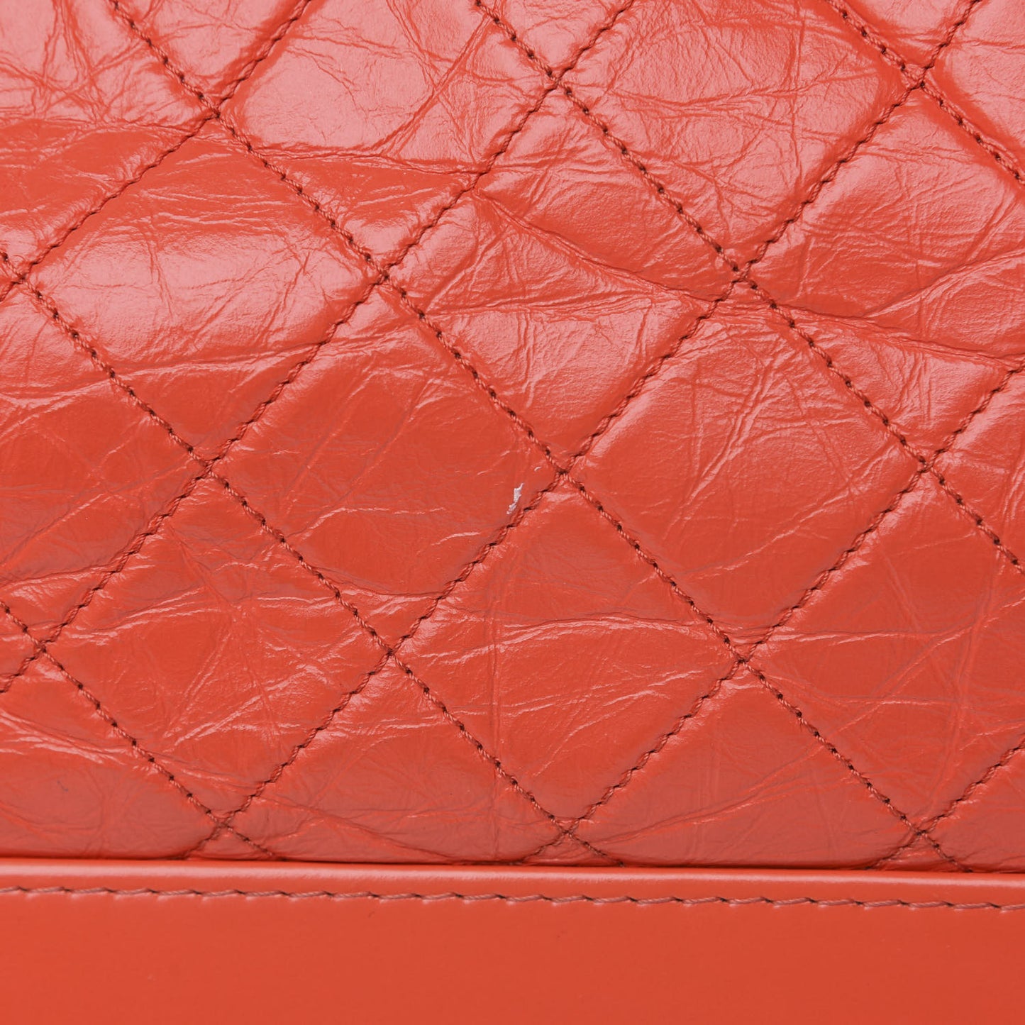Aged Calfskin Quilted Medium Gabrielle Hobo Red