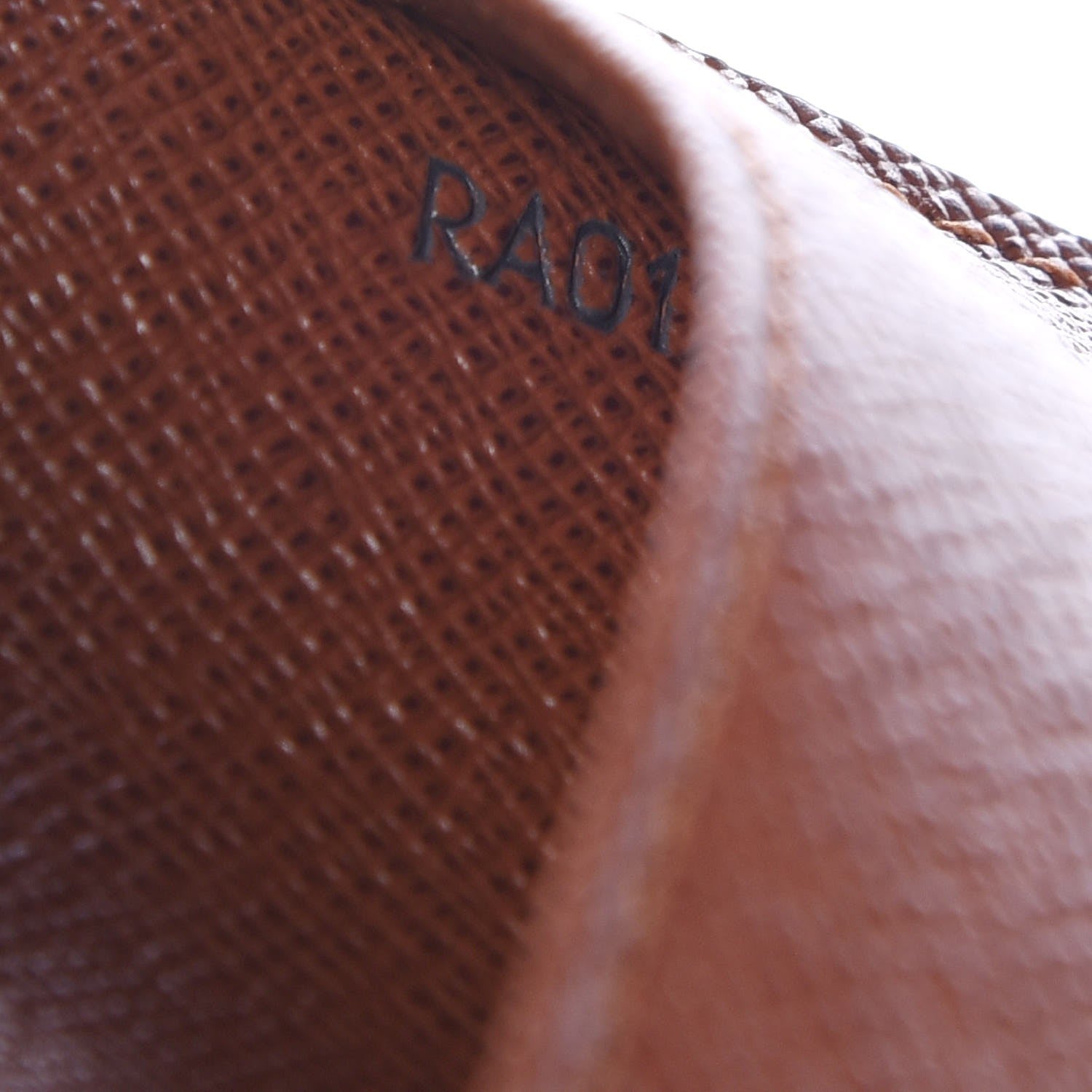 Louis Vuitton Monogram Small Ring Agenda 7 of 8