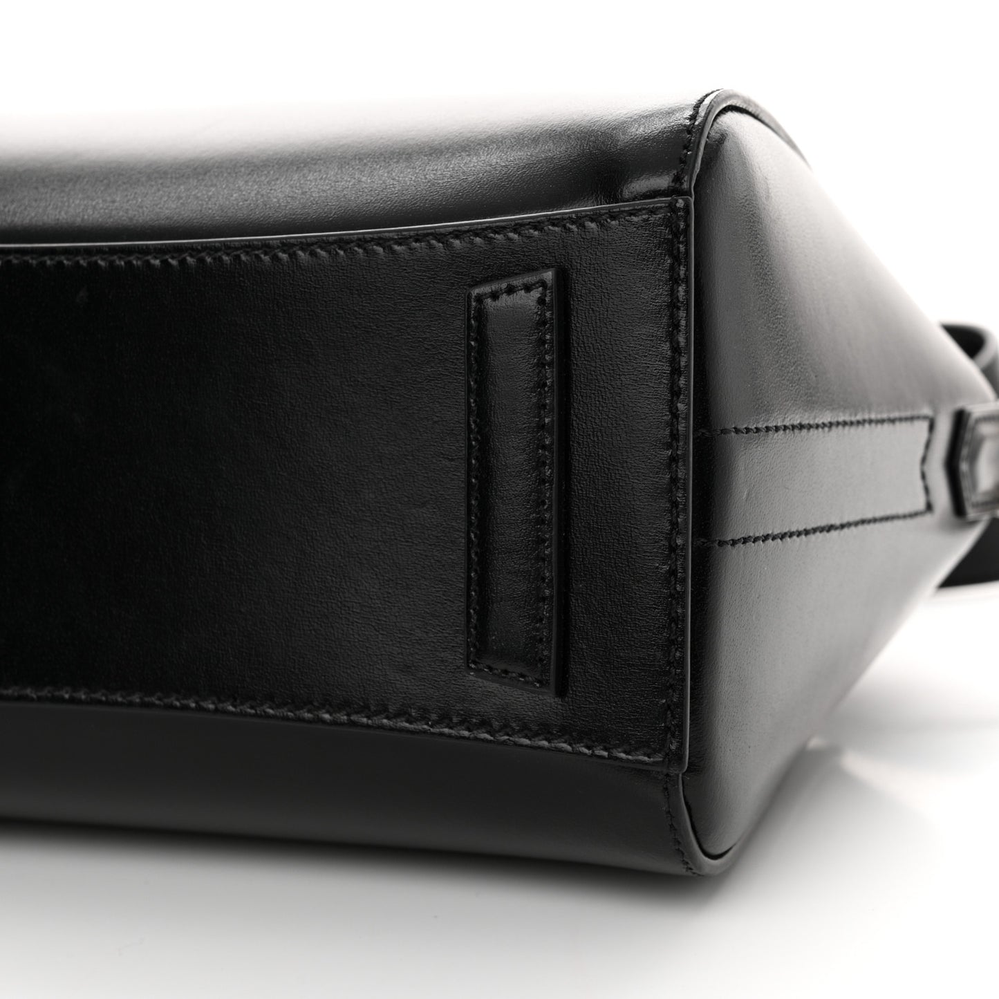 Shiny Lord Calfskin Mini Antigona Black