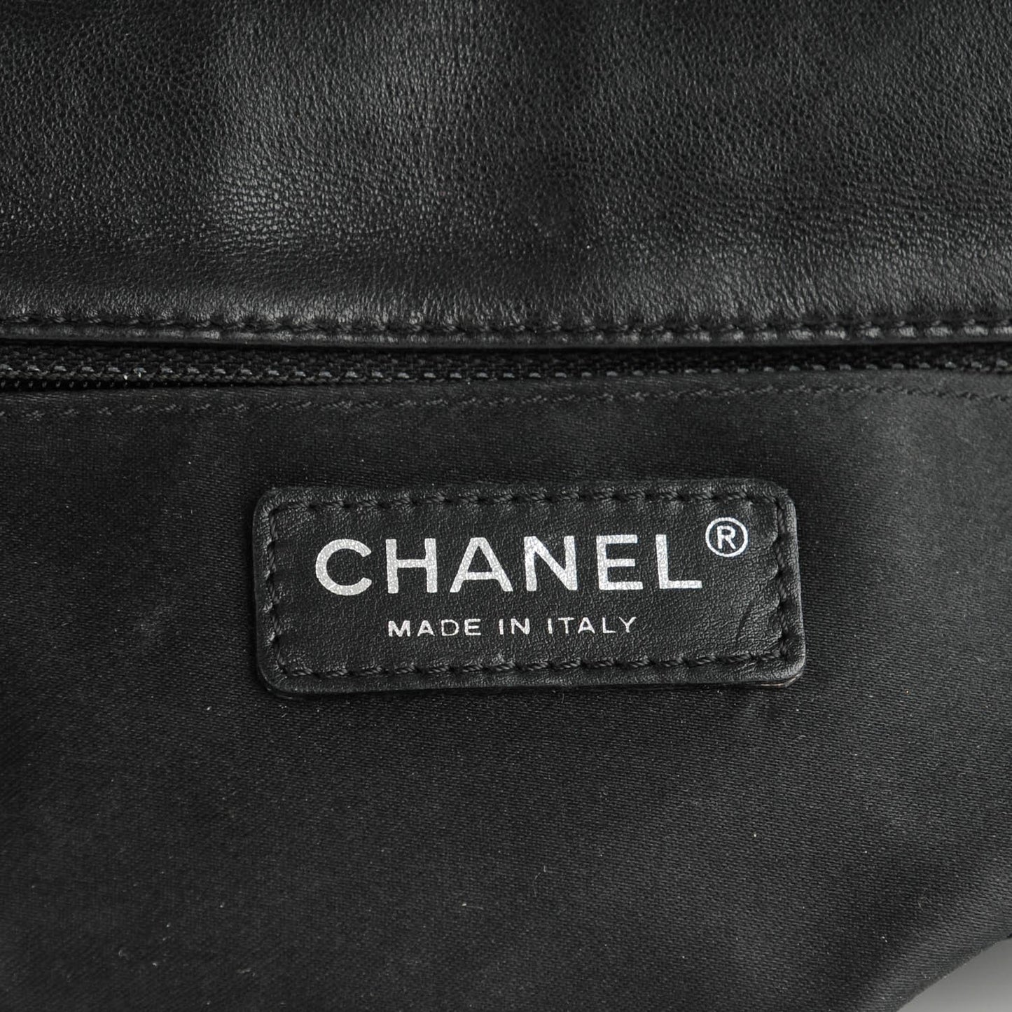 Vinyl Mesh Quilted Small Single Flap Black