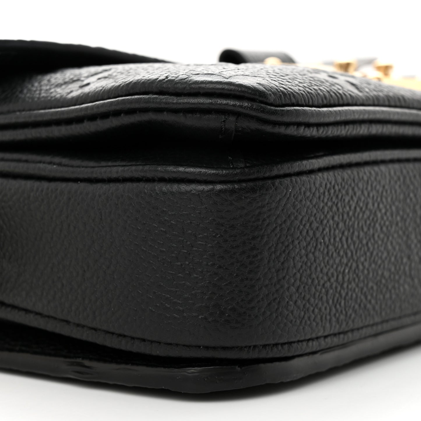 Empreinte Pochette Metis East West Black