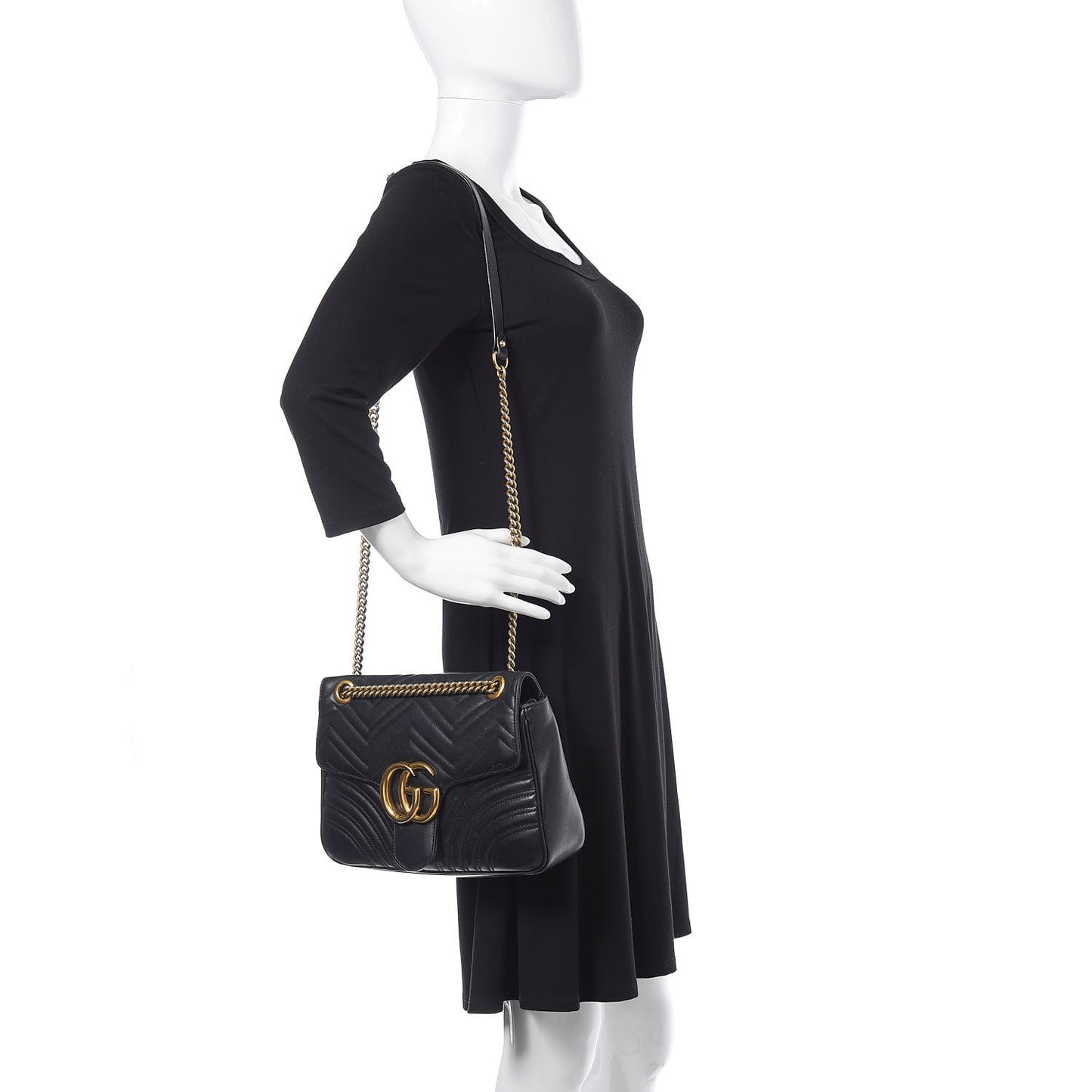 Calfskin Matelasse Medium GG Marmont Shoulder Bag Black