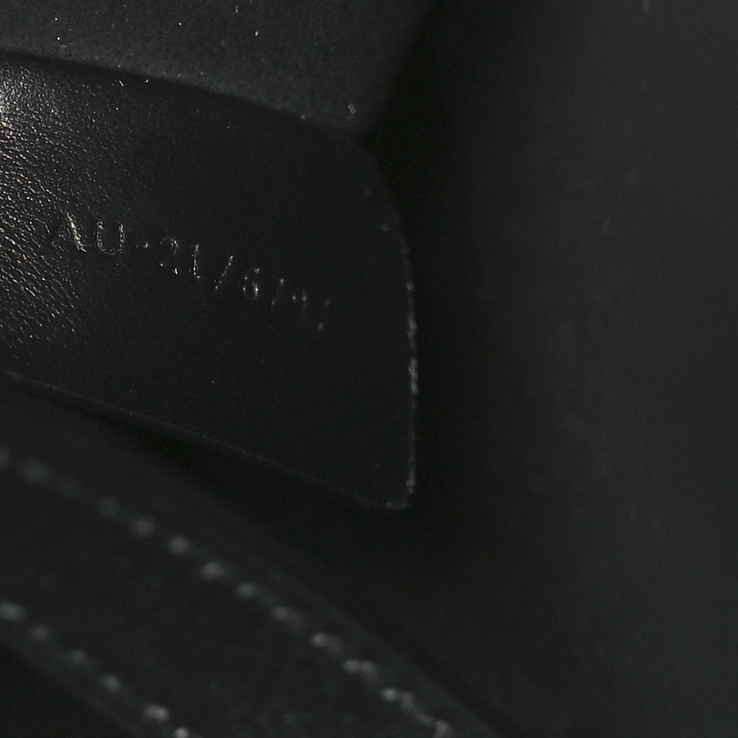 Calfskin Charming Tote Black