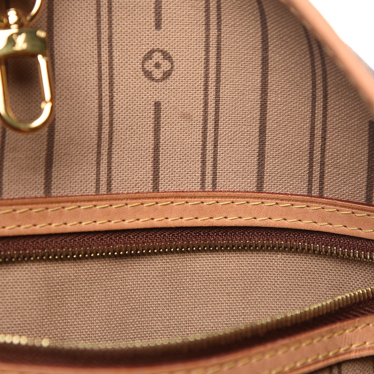 Louis Vuitton Monogram Delightful MM 10 of 24