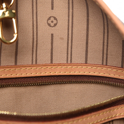 Louis Vuitton Monogram Delightful MM 10 of 24