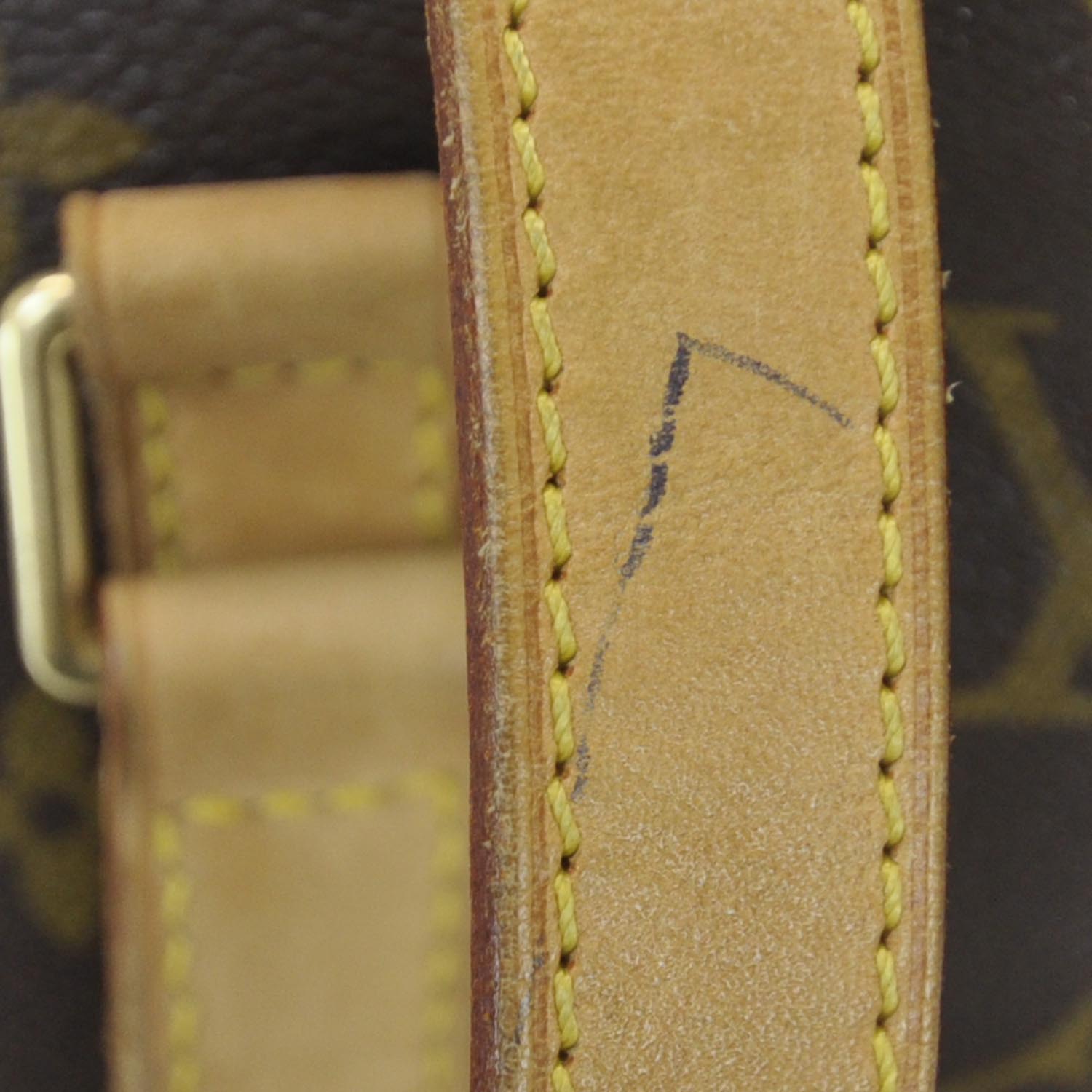 Louis Vuitton Monogram Cabas Mezzo 7 of 11