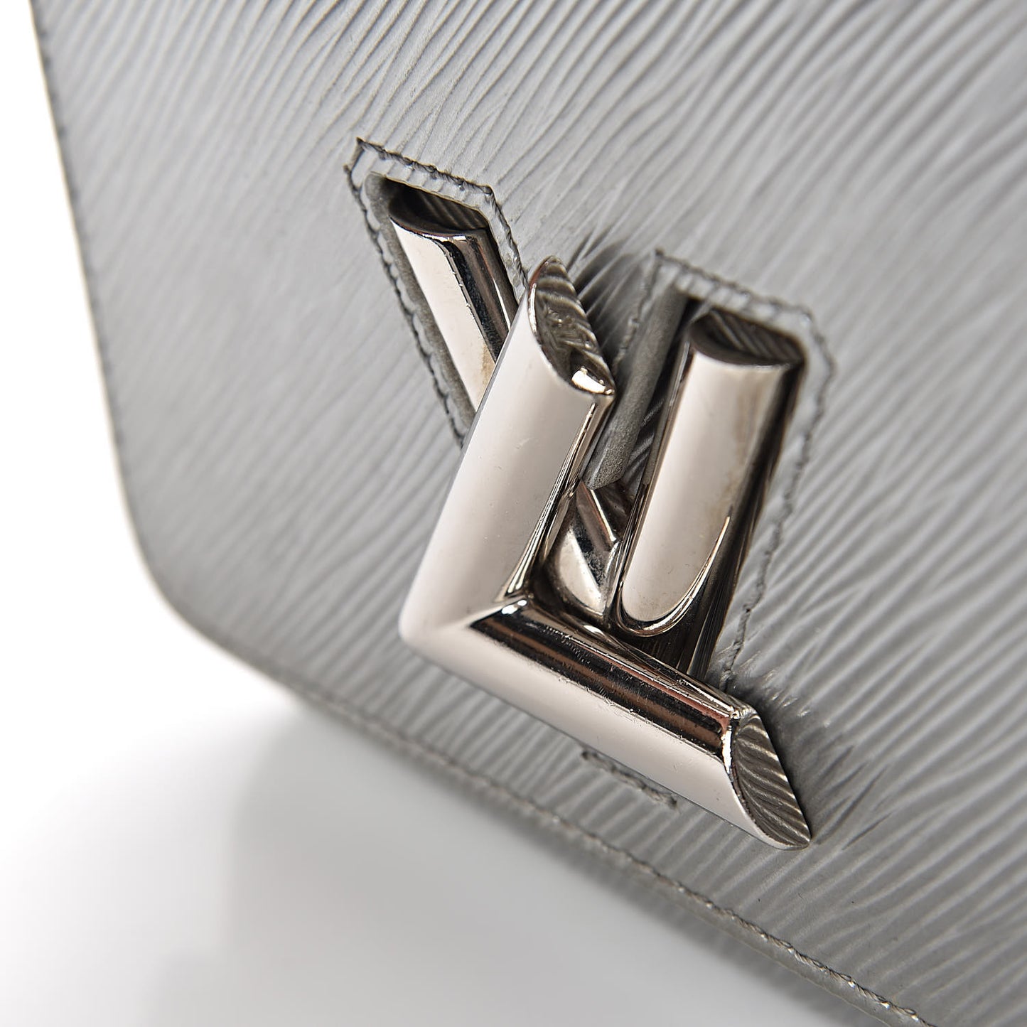 Epi Twist Shoulder Bag PM Argent