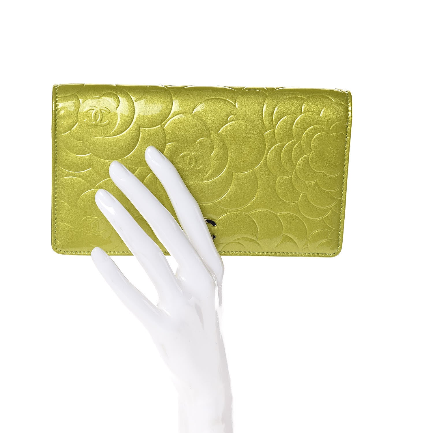 Chanel Patent Camellia Embossed Yen Wallet Green 2 of 9