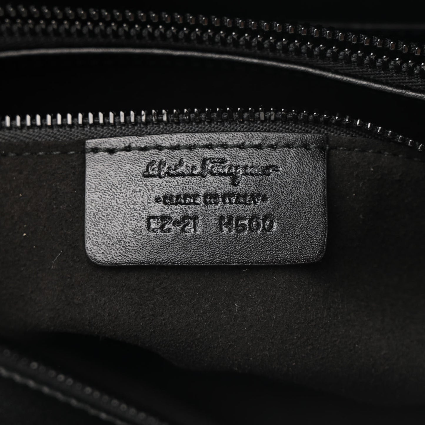 Calfskin Vara Bow Chain Tote Black