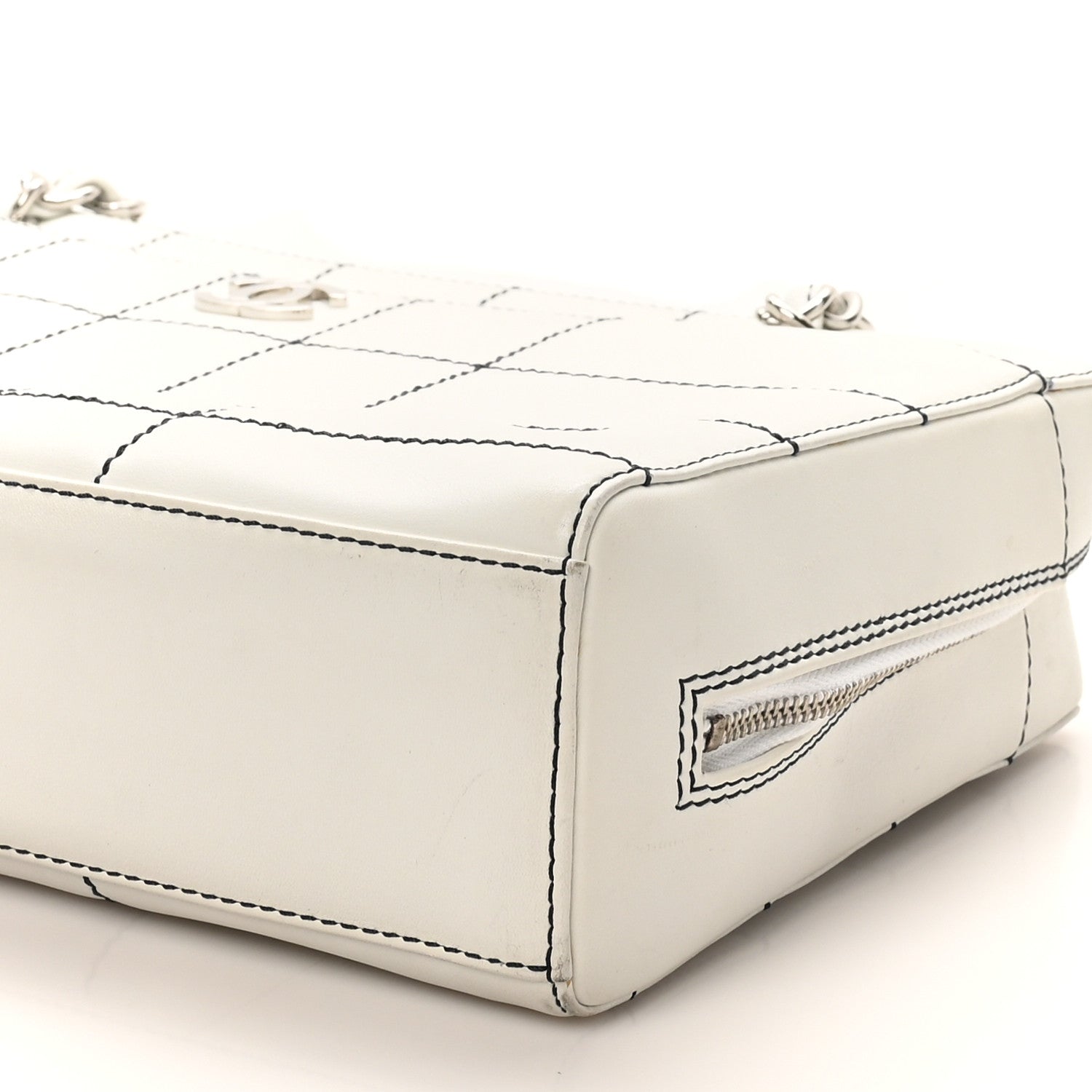 Chanel Lambskin Stitched Chocolate Bar Shoulder Bag White 10 of 10