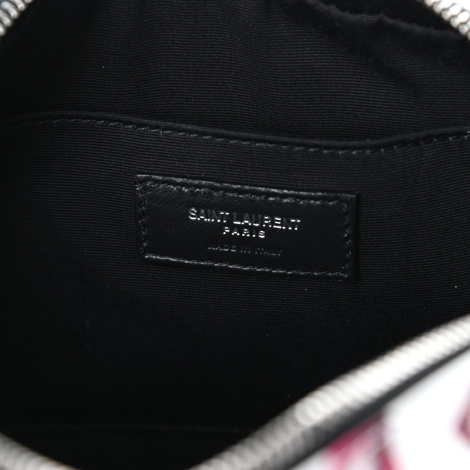 Saint Laurent Grain De Poudre Lips Print Medium Classic Monogram Camera Bag White Red 6 of 9
