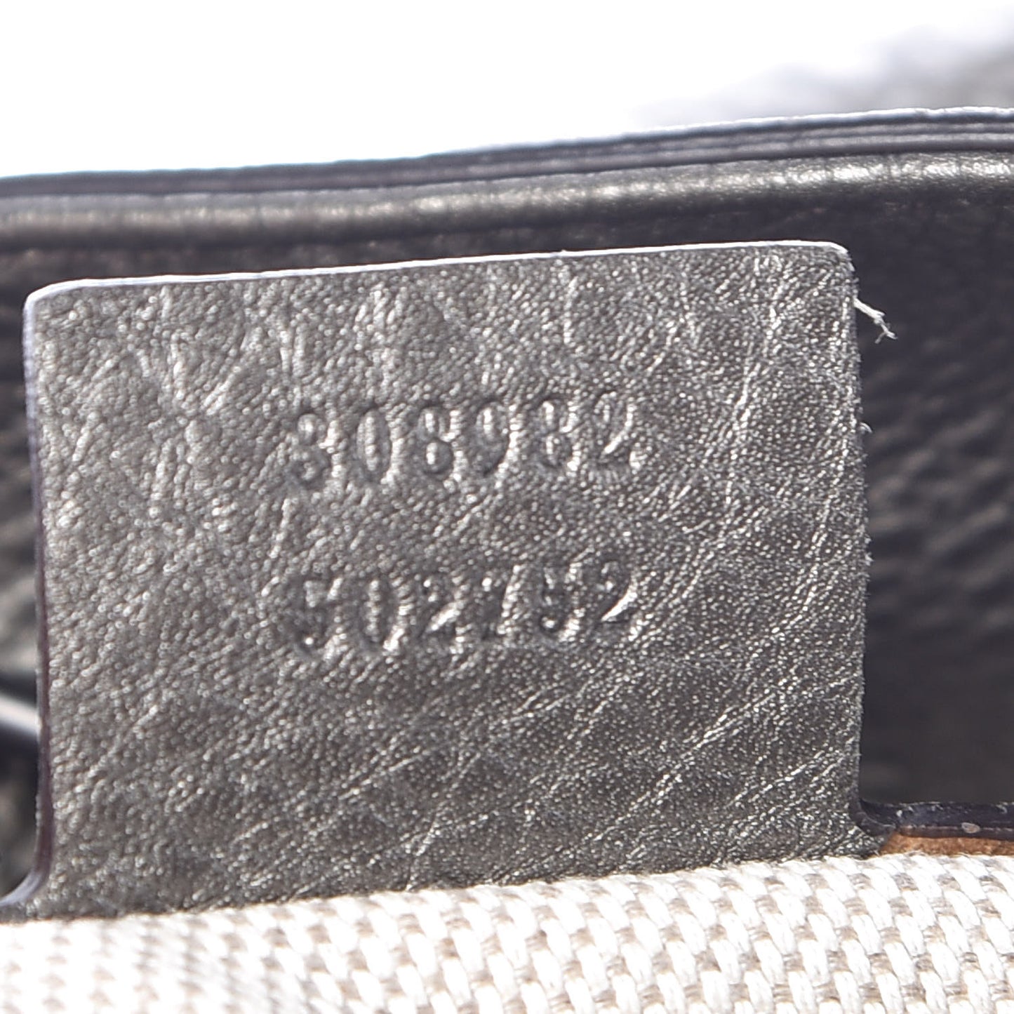 Metallic Pebbled Calfskin Medium Soho Chain Shoulder Bag Sasso