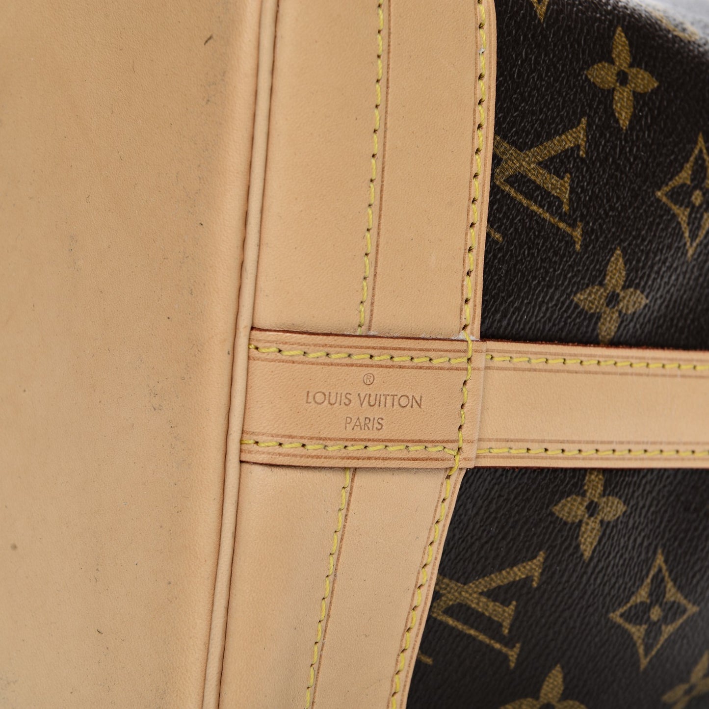 Monogram Noe