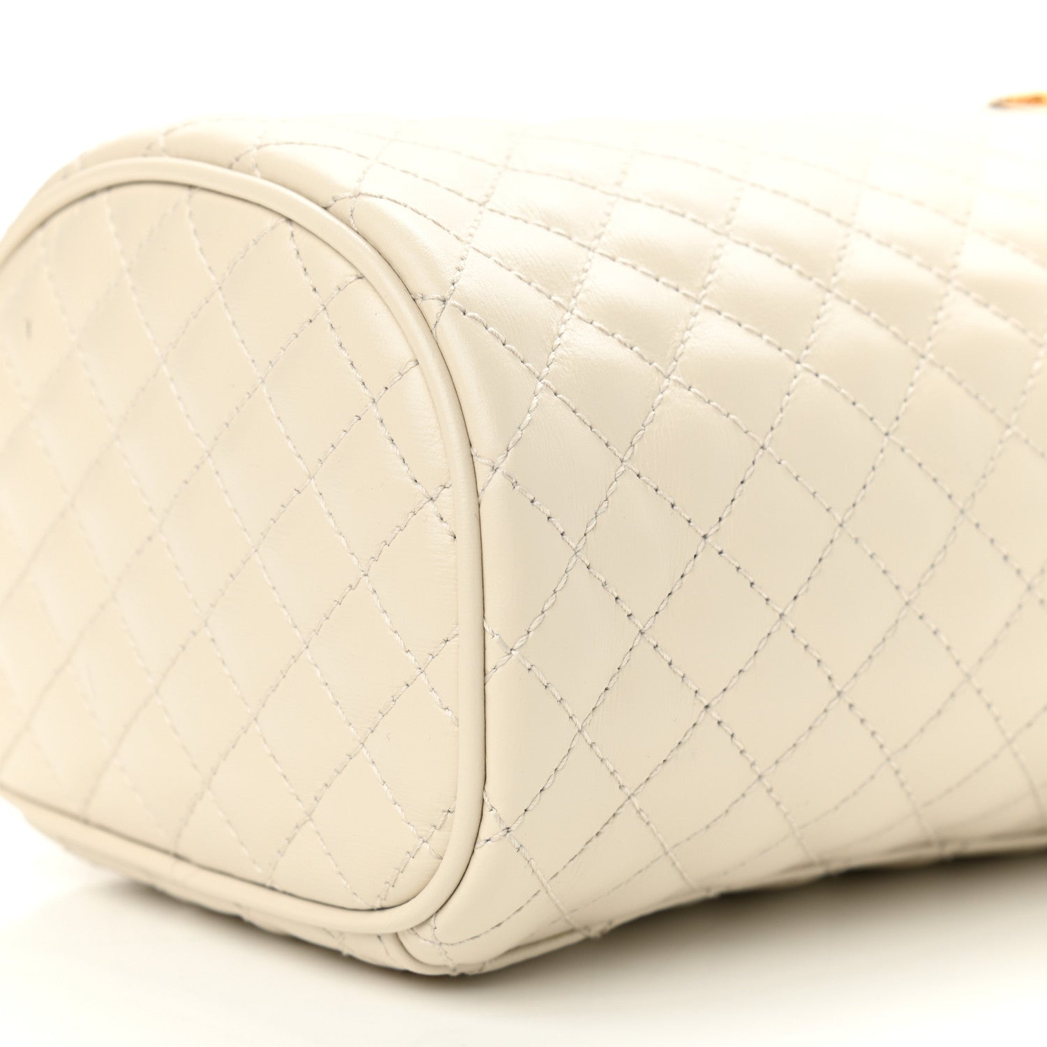 Gucci Calfskin Trapuntata Zumi Belt Bag Off White 10 of 11