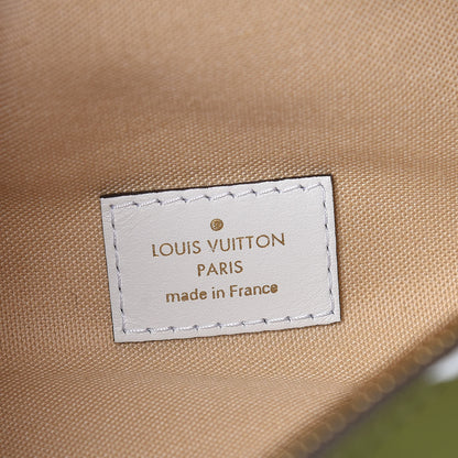 Louis Vuitton Monogram Giant Bumbag Kaki Beige 6 of 8