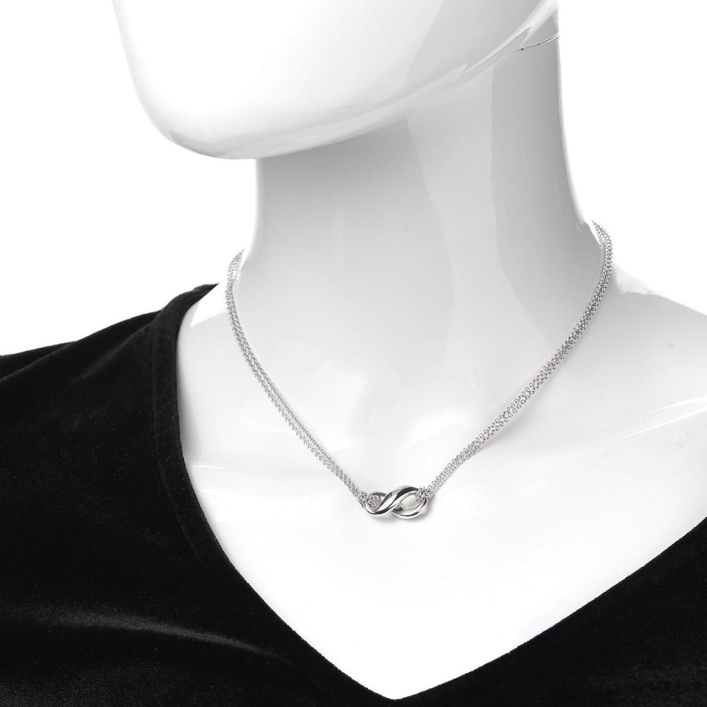 Sterling Silver Figure 8 Pendant Necklace