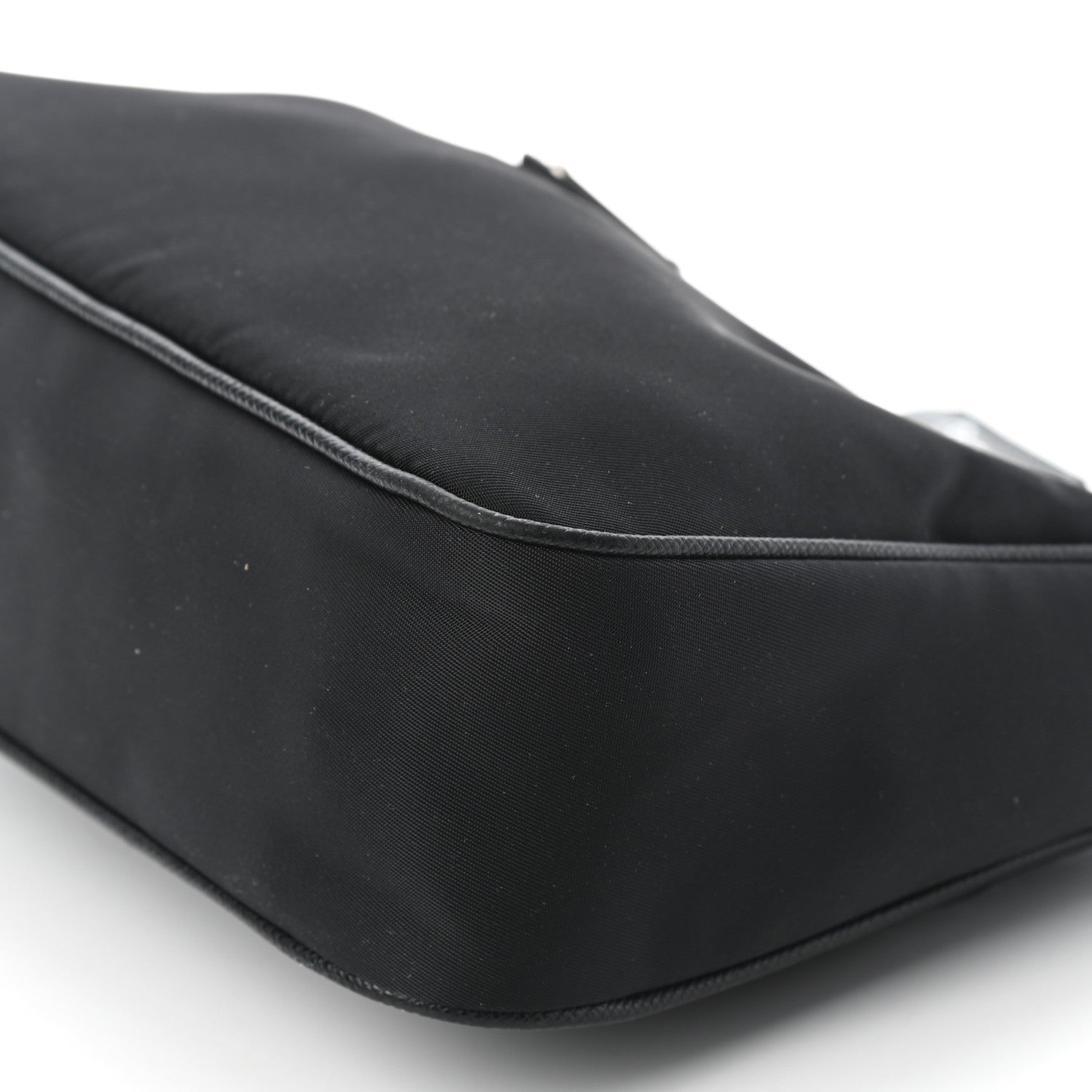 Prada Nylon Re-Edition 2005 Shoulder Bag Black 5 of 8