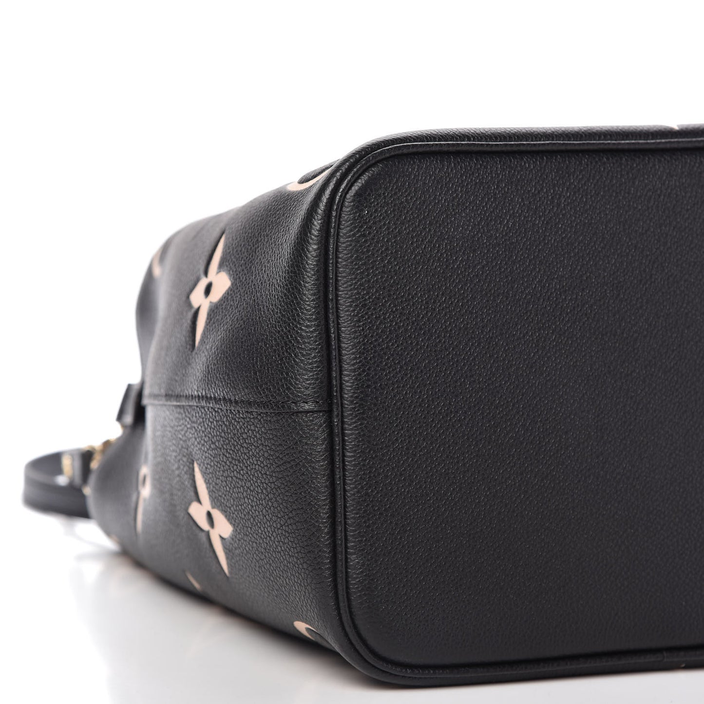 Empreinte Monogram Giant Neonoe MM Black Beige