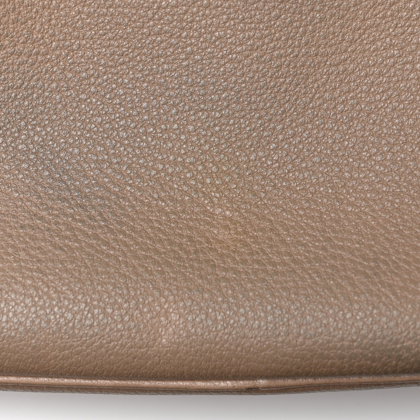 Vitello Daino Medium Double Zip Shoulder Bag Cammeo