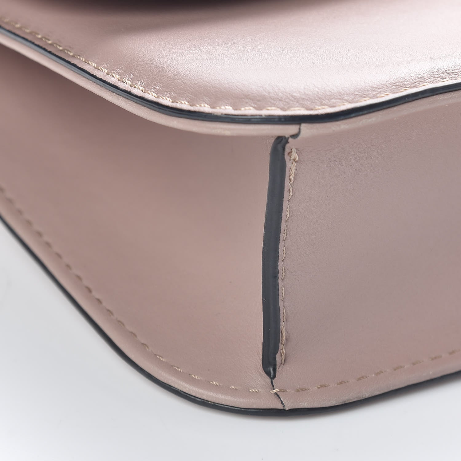 Valentino Garavani Vitello Medium Glam Lock Rockstud Flap Poudre 8 of 12
