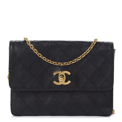 Chanel Lambskin Diamond Stitch Crossbody Black 1 of 10