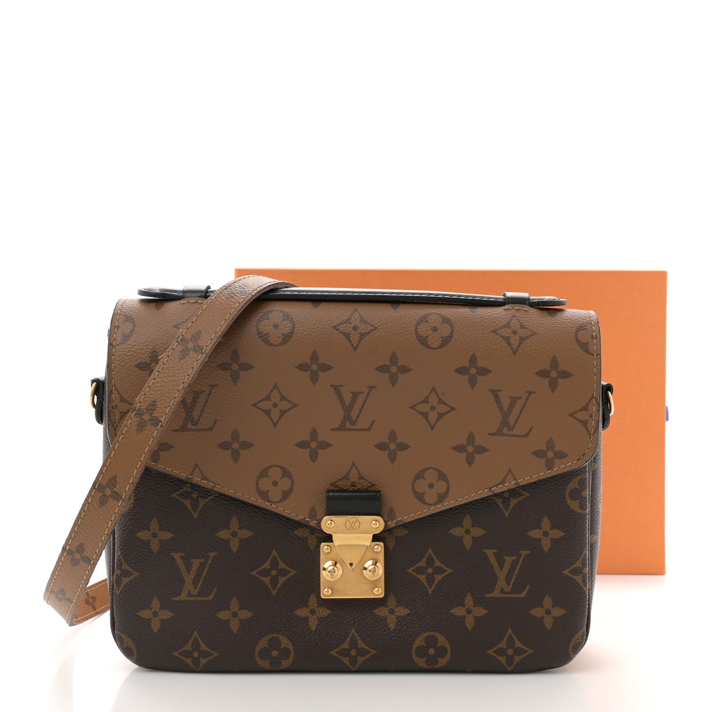 Reverse Monogram Pochette Metis