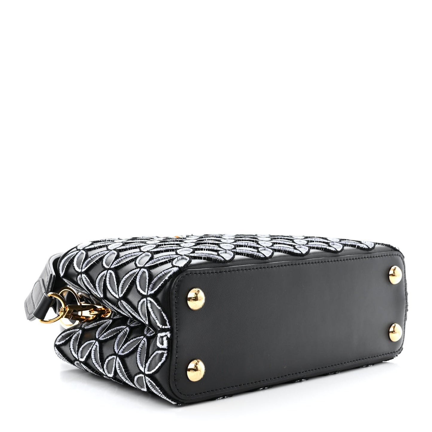 Tufted Lambskin Capucines BB Black