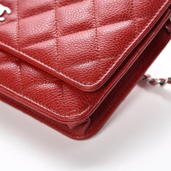 Caviar Quilted Wallet on Chain WOC Red