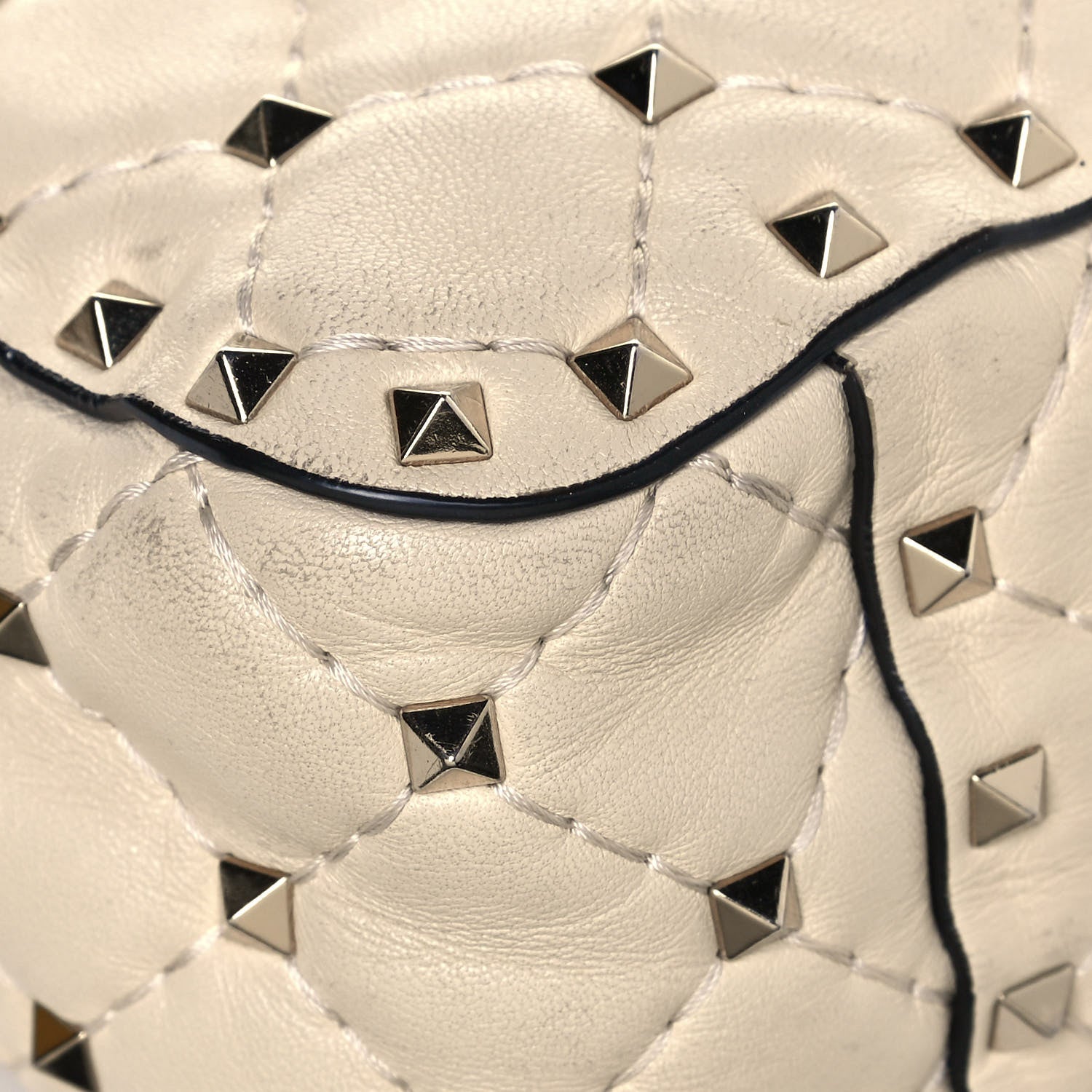 Valentino Garavani Nappa Medium Rockstud Spike Shoulder Bag Light Ivory 10 of 21