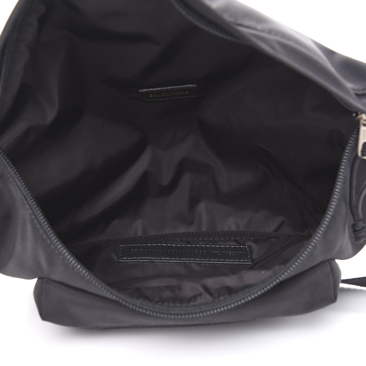 Sport Nylon Logo Embroidered Wheel Beltpack Black