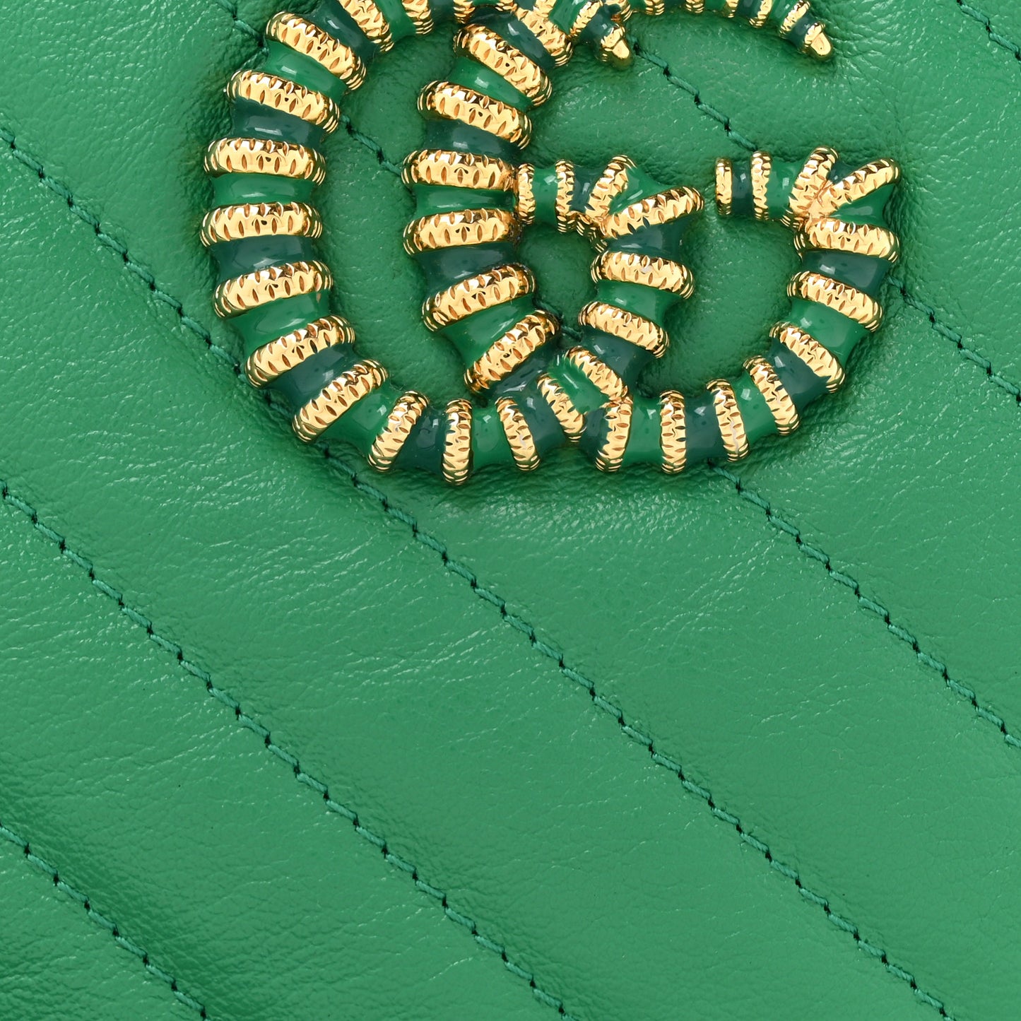 Azalea Calfskin Enamel Matelasse Diagonal Small Torchon GG Marmont Chain Shoulder Bag New Shamarock Emerald
