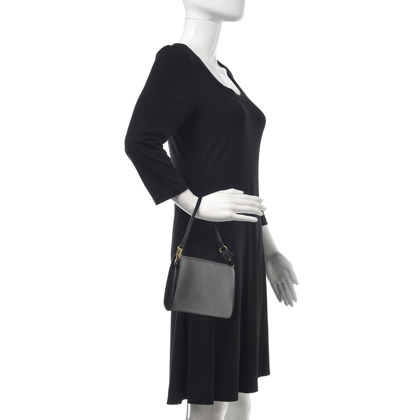 Epi Pochette Accessories 24 Black