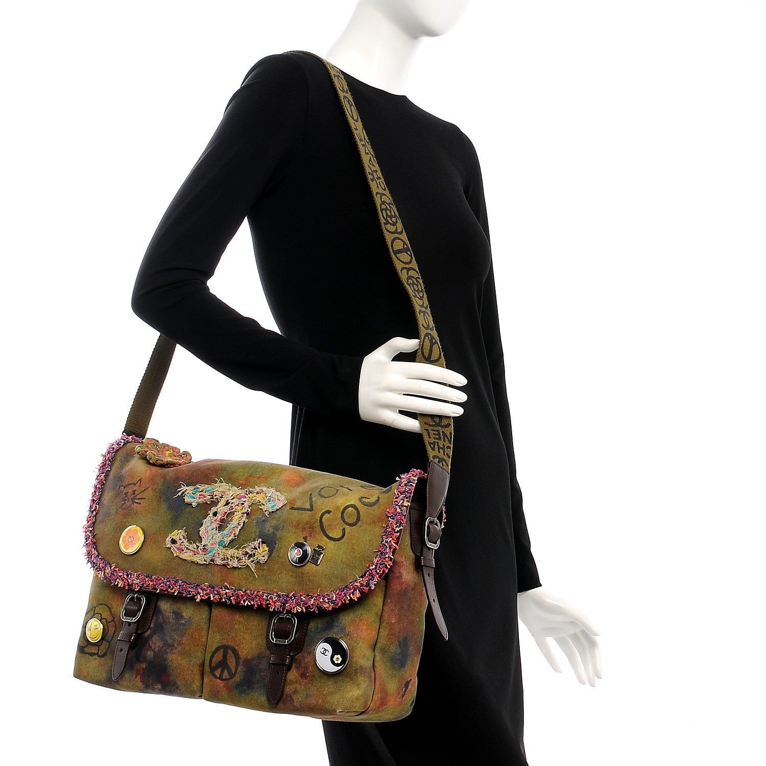 Chanel Washed Toile Large Graffiti On The Pavements Messenger Khaki Multicolor 2 of 8