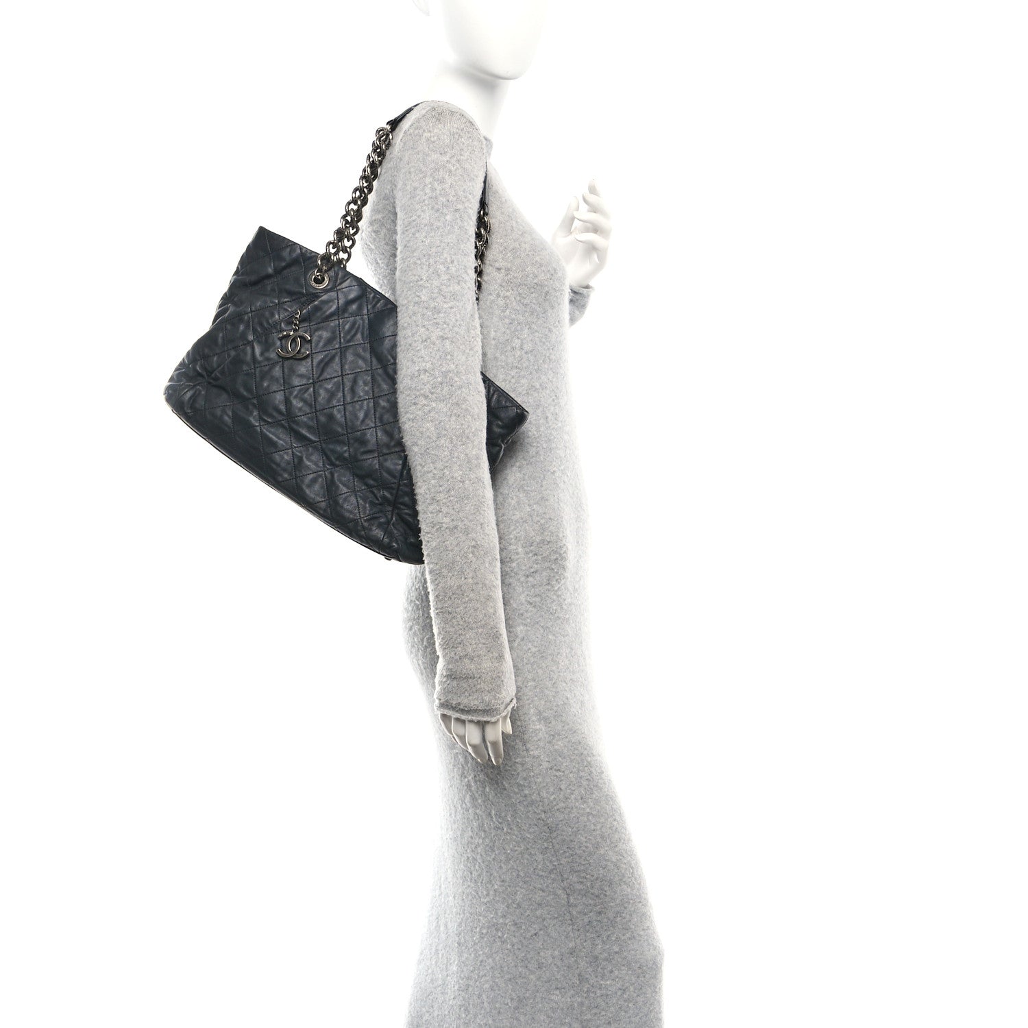 Chanel Calfskin Quilted Large Coco Pleats Tote Black 2 of 10