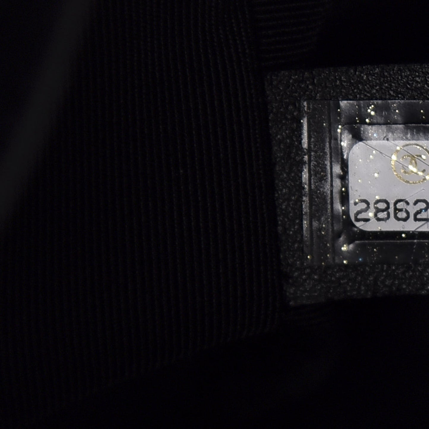 Caviar Quilted New Medium Boy Flap Black