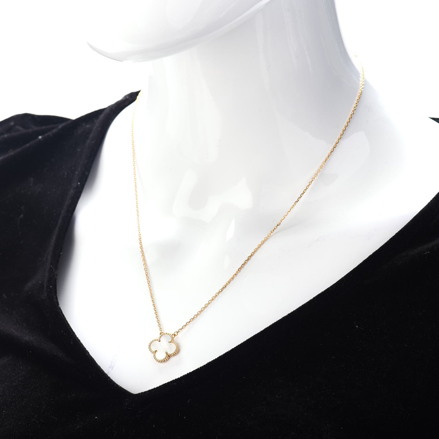 Van Cleef & Arpels 18K Yellow Gold Mother of Pearl Vintage Alhambra Pendant Necklace 2 of 4