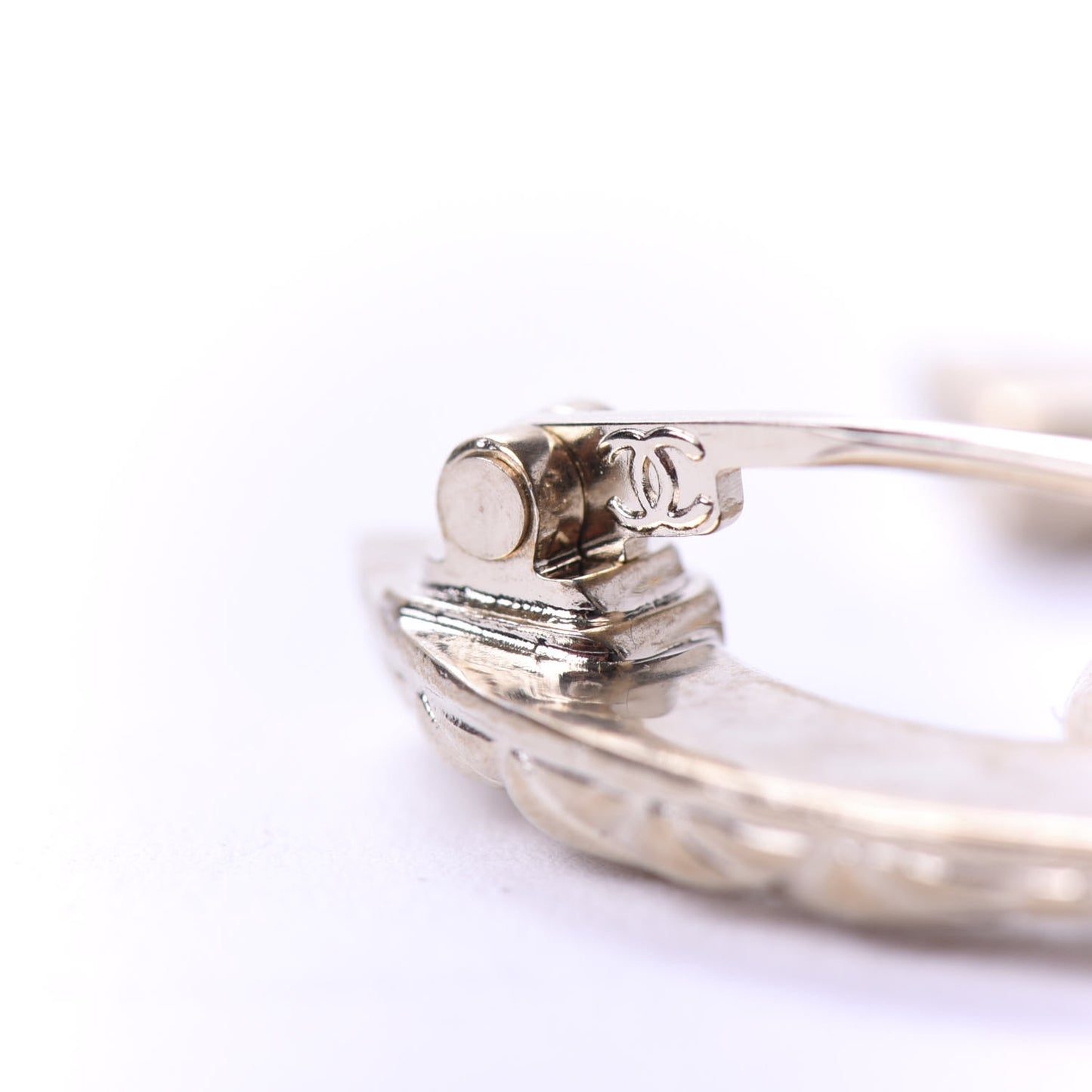 Metal CC Diamond Quilted Brooch Light Gold