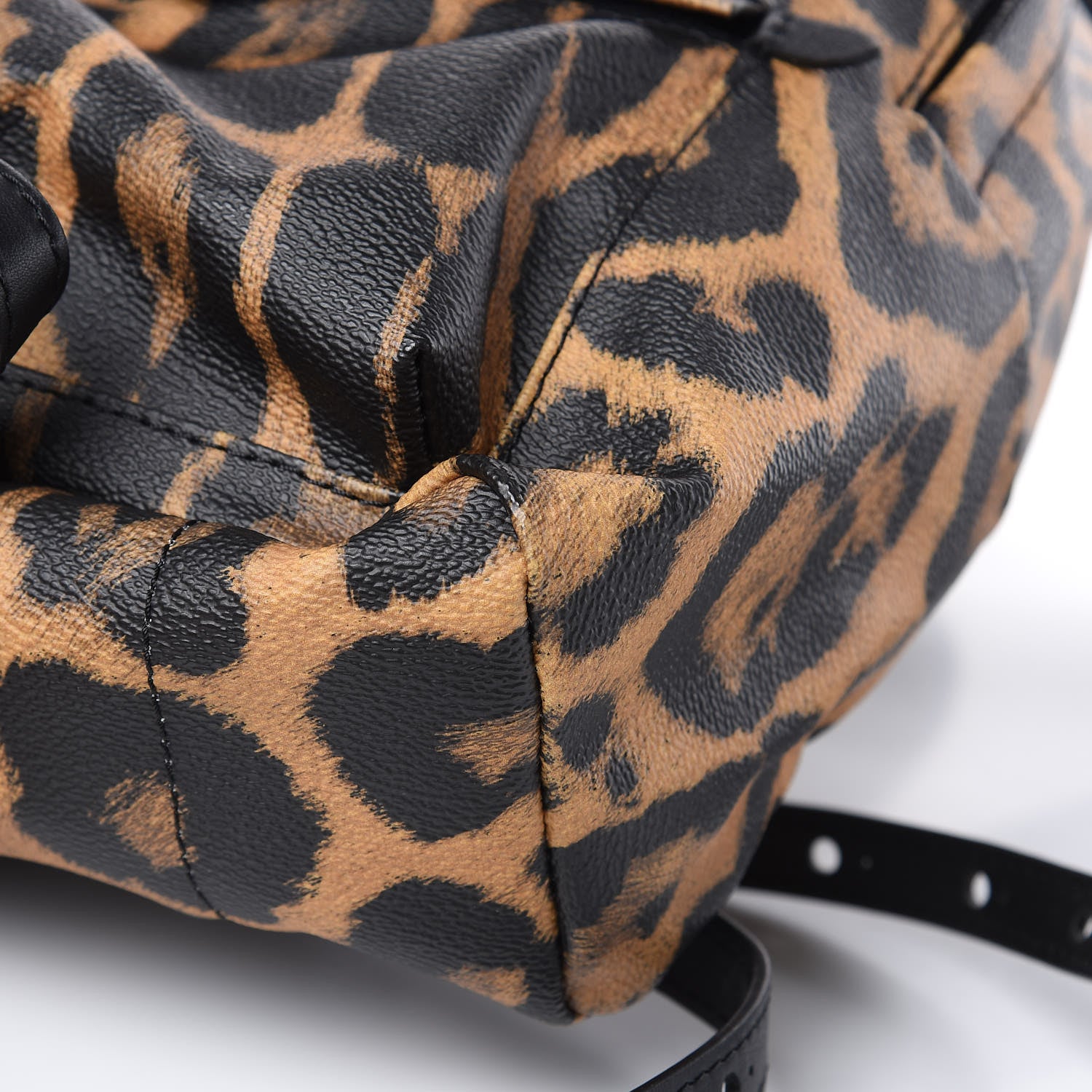 Louis Vuitton Wild Animal Print Palm Springs Backpack PM 421280 – FASHIONPHILE