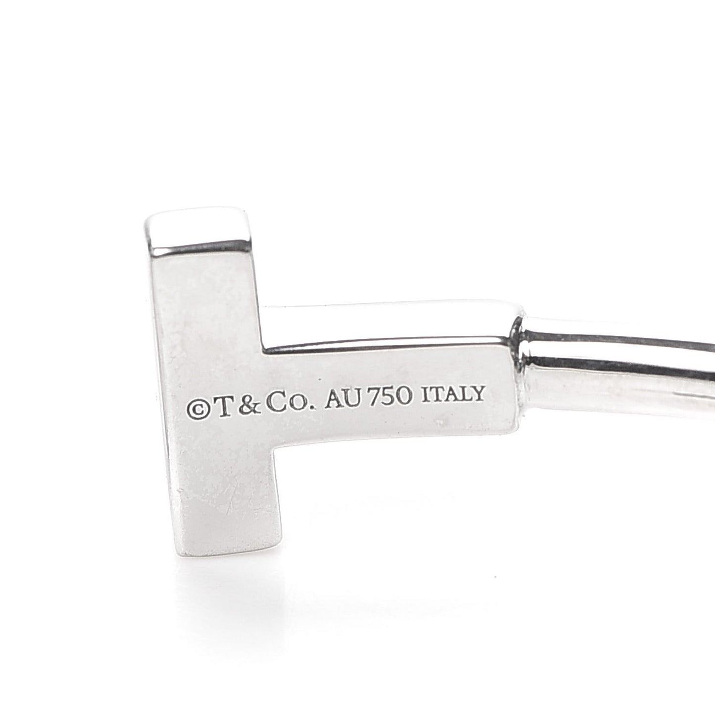 18K White Gold T Wire Bracelet